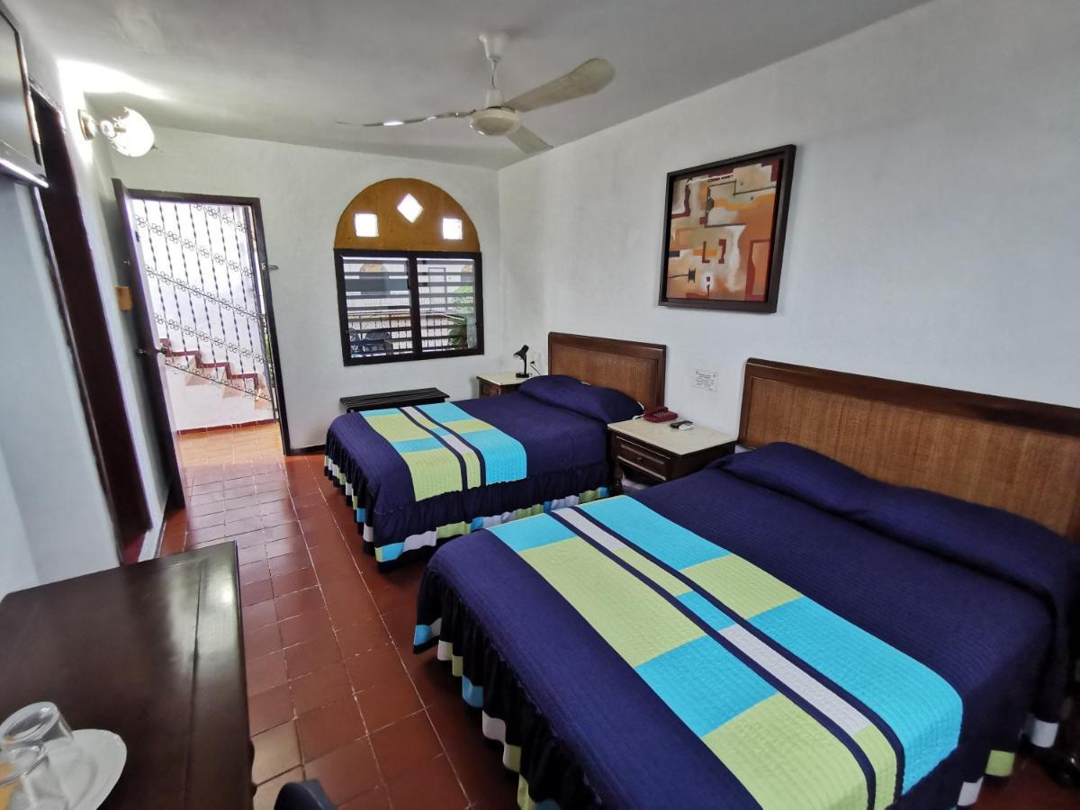Hotel Doralba Inn Mérida Esterno foto