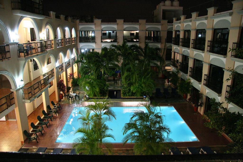 Hotel Doralba Inn Mérida Esterno foto
